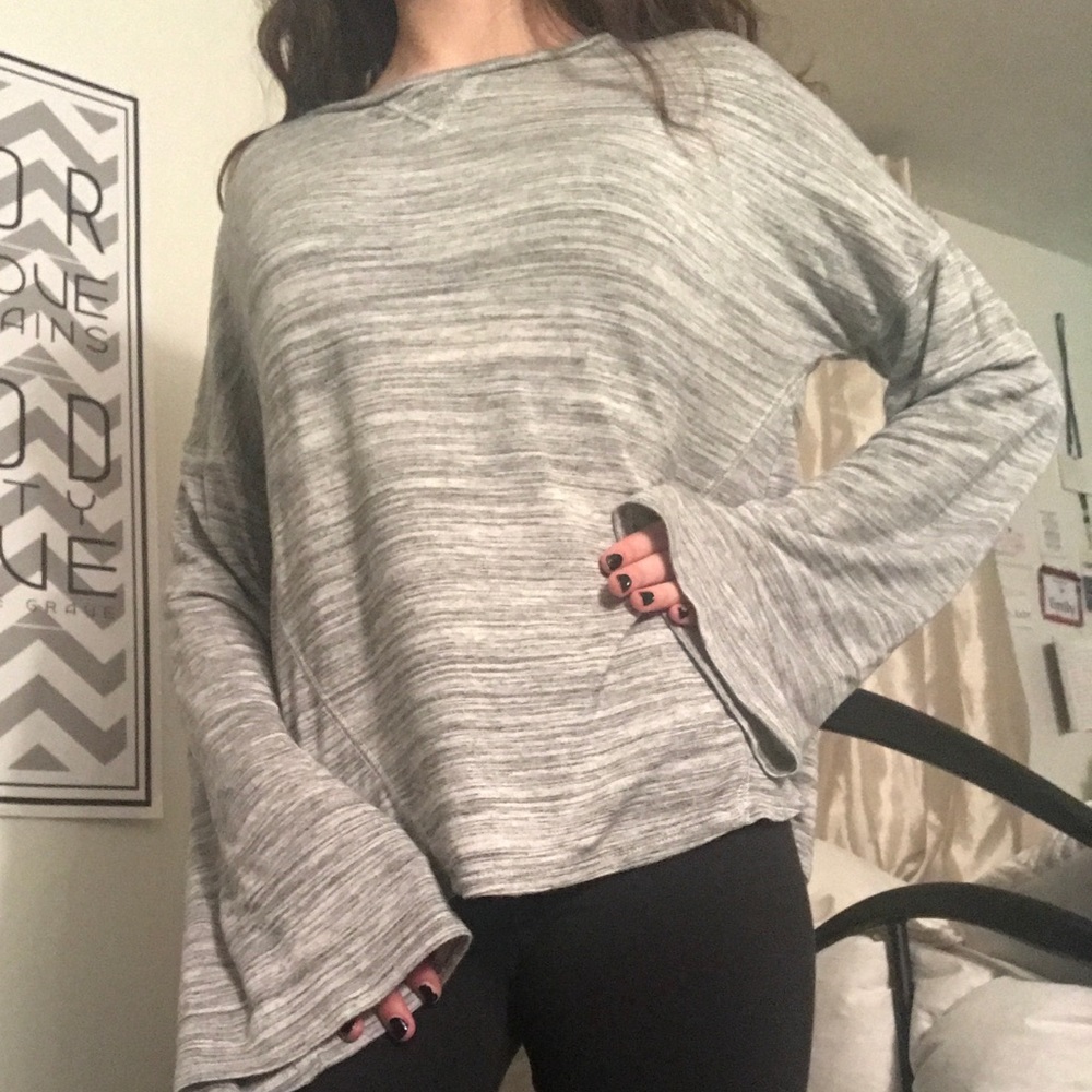 Long flare sleeve top